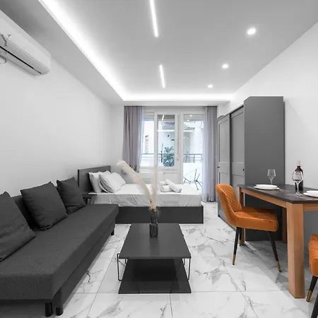 Apartment Adoorable, The Luxury
