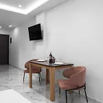 Adoorable, The Luxury