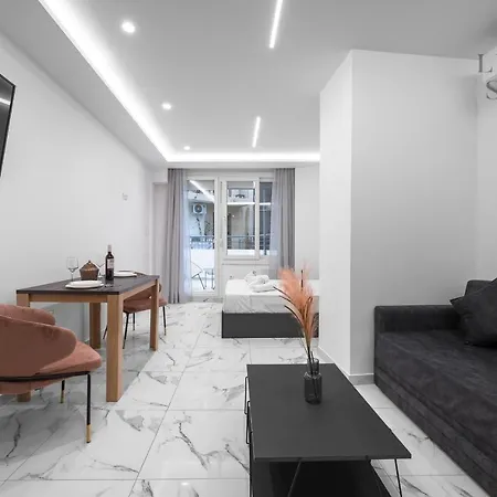 Adoorable, The Luxury Apartman Szaloniki